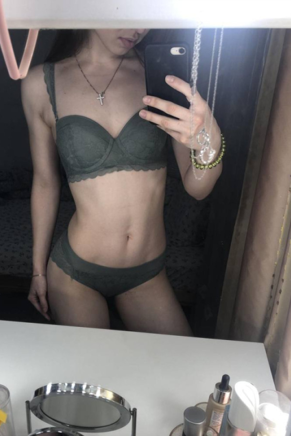 МИЛА, есть выезд , фото с сайта sexxsev.me